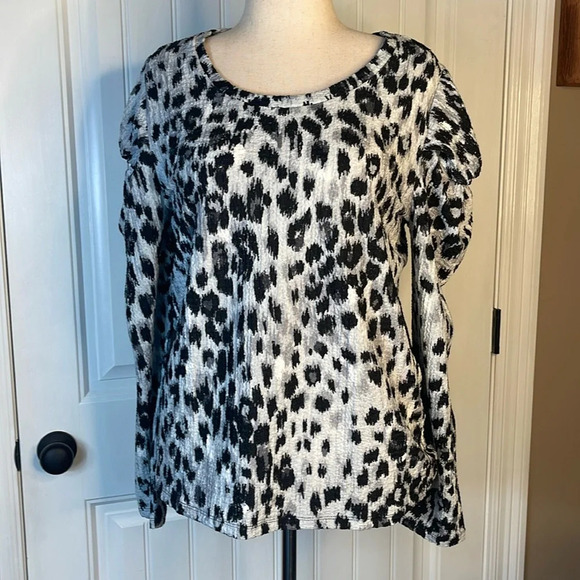 Loft Leopard Print Puff Sleeves,Top Sz XL Black/Gray - Picture 1 of 9